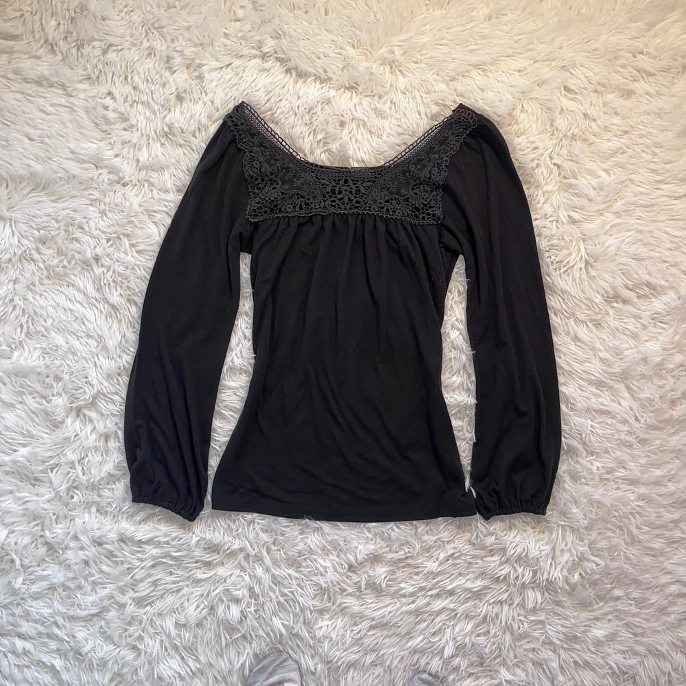 y2k black lace pannel long sleeve top medium